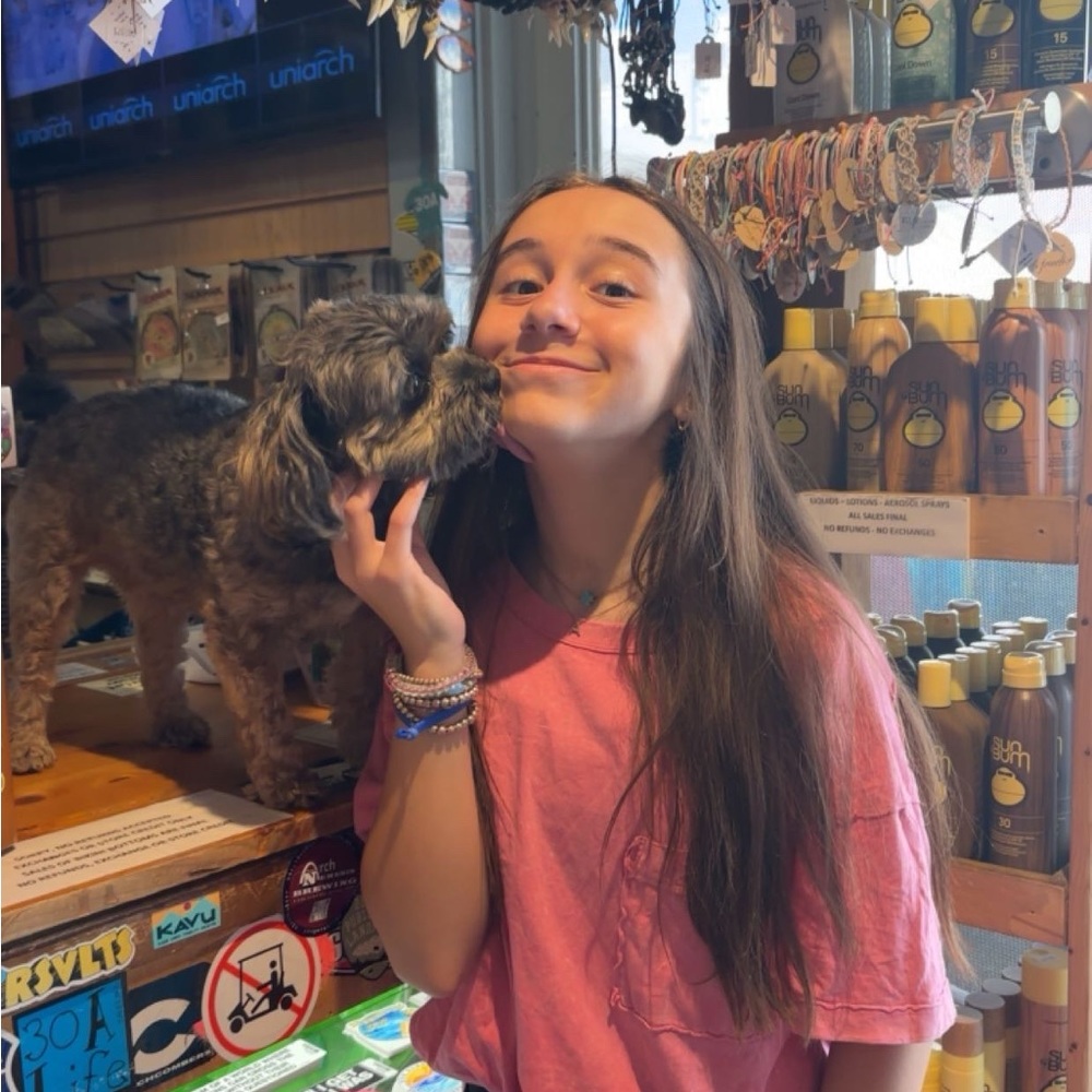 Meet your Posher, Annamaria